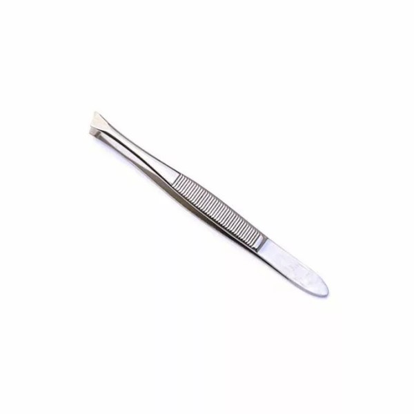 TITANIA PINCE À ÉPILER INCLINÉE