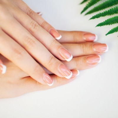 ANAIS – POSE DE VERNIS PERMANENT MAINS SANS TPO