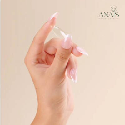 ANAIS – POSE DE CAPSULES AMERICAINES GEL X SANS TPO